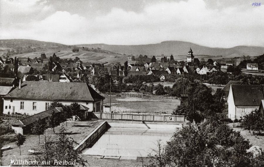 Willsbach Alte Turnhalle mit Freibad - 1938